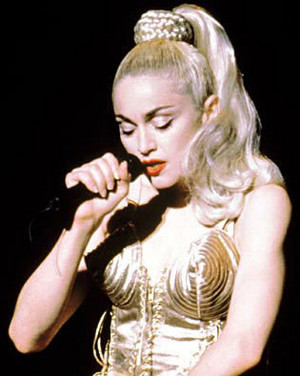  Madonna truth hoặc dare tour