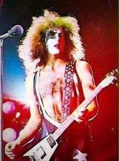  Paul ~Long Island, New York...December 31, 1975 (Nassau Veterans Memorial Coliseum - Alive Tour)