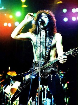  Paul ~Tulsa, Oklahoma...January 6, 1977 (Rock and Roll Over Tour)