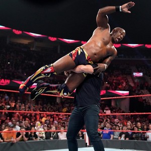  Raw 10/21/19 ~ Cain Velasquez helps Rey Mysterio