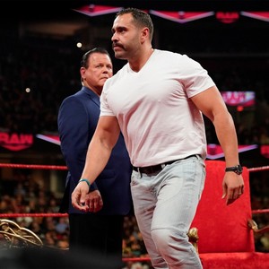  Raw 10/21/19 ~ Lana and Bobby Lashley taunt Rusev