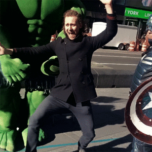  Tom Hiddleston in Times Square with the Avengers (November 23, 2019)