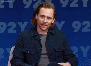  Tom Hiddleston in conversation with Ruthie Fierberg and his fellow Betrayal castmates, November 23