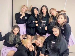  Twicelights in 일본