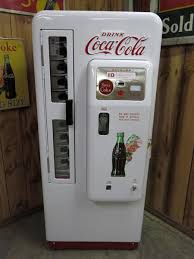  Vintage Coca Cola Vending Machine