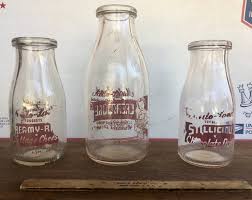  Vintage Glass leite Bottles