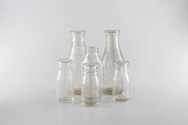  Vintage Glass दूध Bottles