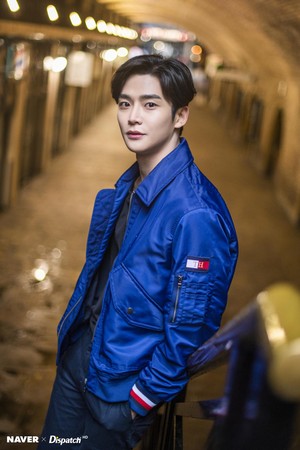  200227 Naver x Dispatch Rowoon in London