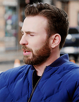  Chris Evans behind the scenes of the ‘Smaht Pahk’ Commercial