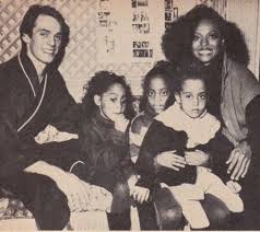  Diana Ross And Her Family