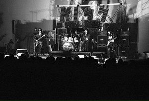  キッス ~Calgary, Alberta, Canada...February 7, 1974 (KISS Tour)