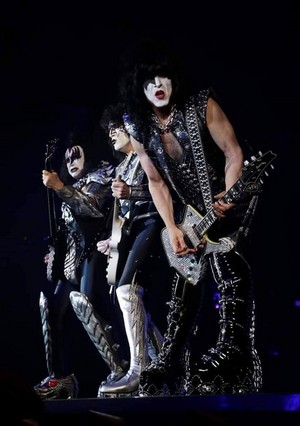  kiss ~El Paso, Texas...March 9, 2020 (End of the Road Tour)