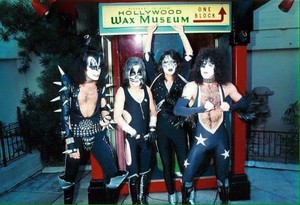  Kiss ~Hollywood, California…February 24, 1976 (Grauman’s Chinese Theater)