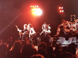  kiss ~Laguna Hills, California...March 25, 1983 (Creatures of the Night Tour)