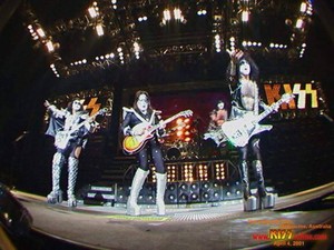  Kiss ~Melbourne, Australia...April 4, 2001 (Farewell Tour)