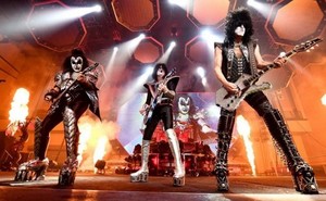  Kiss ~Sioux City, Iowa...February 21, 2020 (End of the Road Tour)