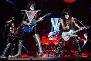  吻乐队（Kiss） ~St. Paul, Minnesota...February 24, 2020 (End of the Road Tour)