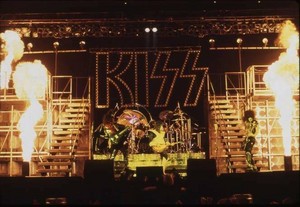  KISS ~Tokyo, Japan...March 28, 1978 (Alive II Tour)