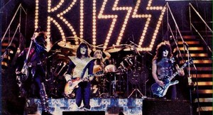  吻乐队（Kiss） ~Tokyo, Japan...March 28, 1978 (Alive II Tour)