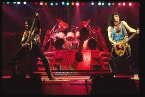  吻乐队（Kiss） ~Toronto, Ontario, Canada...March 15, 1984 (Lick it Up Tour)