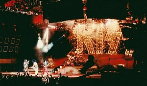KISS ~Uniondale, New York...January 30, 1988 (Crazy Nights Tour) 
