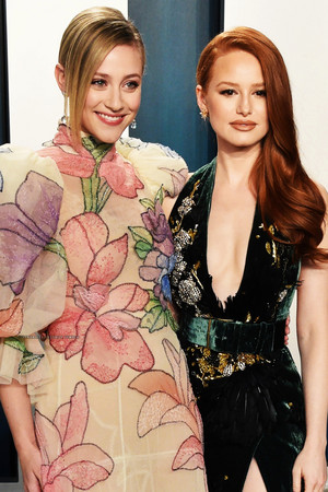  Lili Reinhart and Madelaine Petsch attend the Vanity Fair Oscar Party on February 9th, 2020