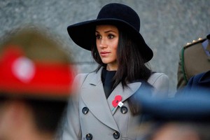 Meghan ~ Wellington Arch for Anzac day (2018)