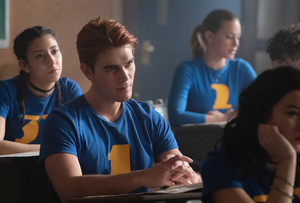  Riverdale - Episode 4.17 - Wicked Little Town - Promo, Promotional фото