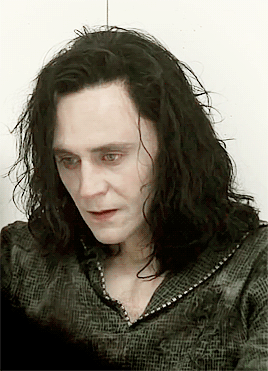  Tom Hiddleston as Loki Laufeyson - Behind the scene - Thor: The Dark World
