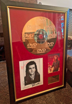  BRAVEHEART 1 of a kind movie 24 Carat Gold Disc signed Von Mel Gibson