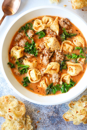  CREAMY TORTELLINI la minestra, zuppa