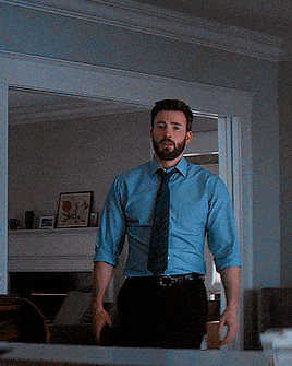  Chris Evans as Andy Barber in Defending Jacob | 1x07 | Job