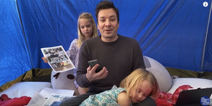  Jimmy Fallon | At घर Edition || Franny and Winnie