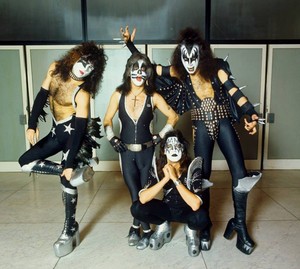  Kiss ~Amsterdam, Netherlands...May 23, 1976 (Spirit of '76-Destroyer Tour)