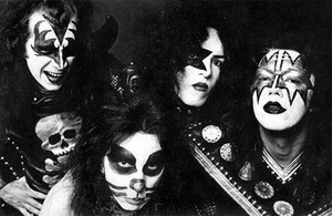  吻乐队（Kiss） (NYC) ...April 30, 1974