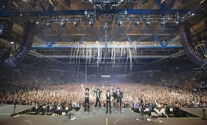  吻乐队（Kiss） ~Stuttgart, Germany...May 13, 2017 (KISS World Tour)