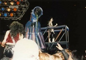  Kiss ~Tinley Park, Illinois...June 3, 1990 (Hot in the Shade Tour)