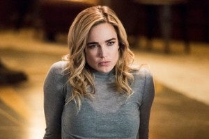  Legends of Tomorrow - Episode 5.09 - The Great British Fake Out - Promo Pics
