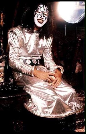 Ace ~Hotter Than Hell photo session and outtakes...August 18, 1974 (The Stage) 