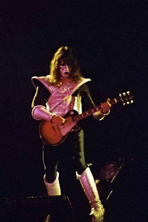 Ace ~San Diego, California...August 19, 1977 (Love Gun Tour - ALIVE II Photo Shoot)