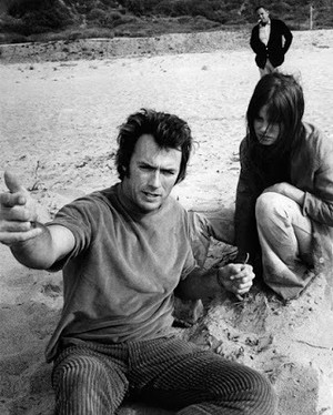  Clint behind the scenes of Breezy (1973)