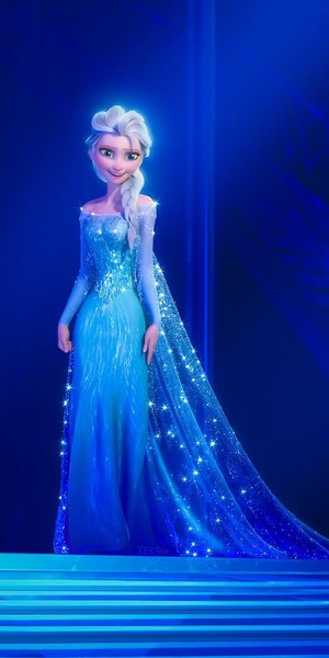  Elsa in Frozen - Uma Aventura Congelante