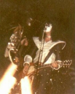  Gene and Ace ~Winnipeg, Canada...July 21, 1977 (Love Gun / Can-AM Tour)