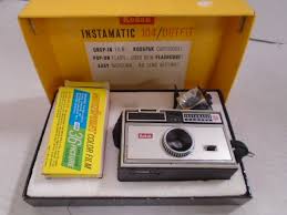 Instamatic Kodak 104 Camera With Flash Cubes