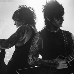 Jinxx and Jake -Black Veil Brides live performance at the Whiskey A Go Go - RSTW livestream 8-1-2020