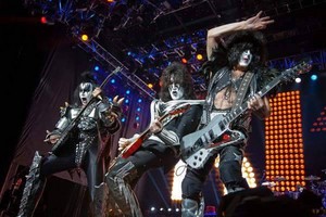  吻乐队（Kiss） ~Auburn, Washington...August 18, 2012 (The Tour)