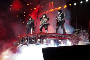  吻乐队（Kiss） ~Auburn, Washington...August 18, 2012 (The Tour)