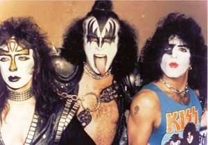  Kiss ~Belo Horizonte, Brazil...June 21, 1983 (Creatures of the Night Tour)