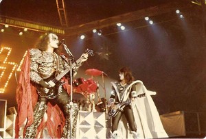  baciare ~Lakeland, Florida...June 15, 1979 (Dynasty Tour)