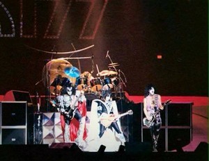 KISS ~Montreal, Quebec, Canada...August 6, 1979 (Dynasty Tour) 